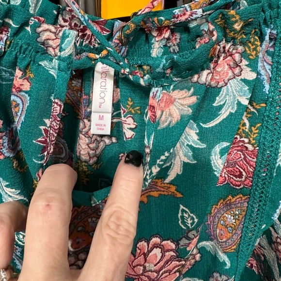 Blouse - Picture 4 of 5